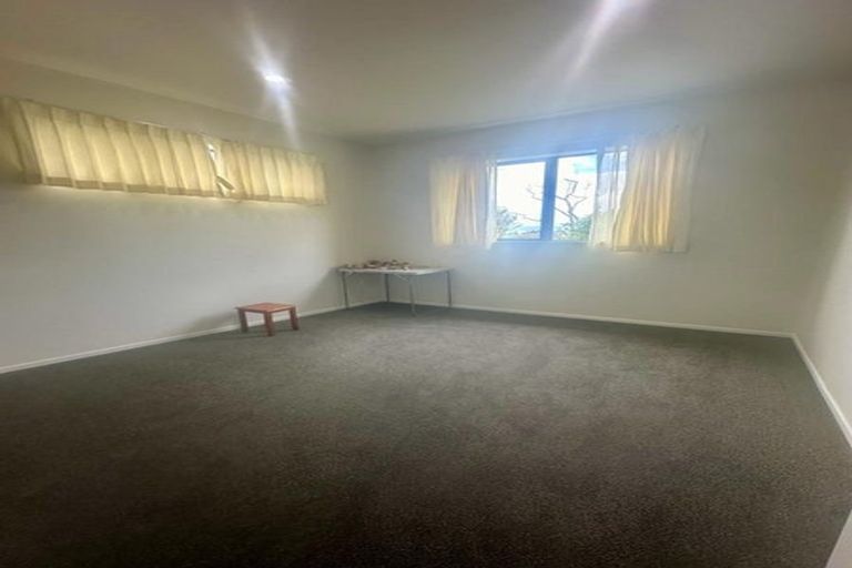 Photo of property in 9 Annmarie Avenue, Totara Park, Auckland, 2019