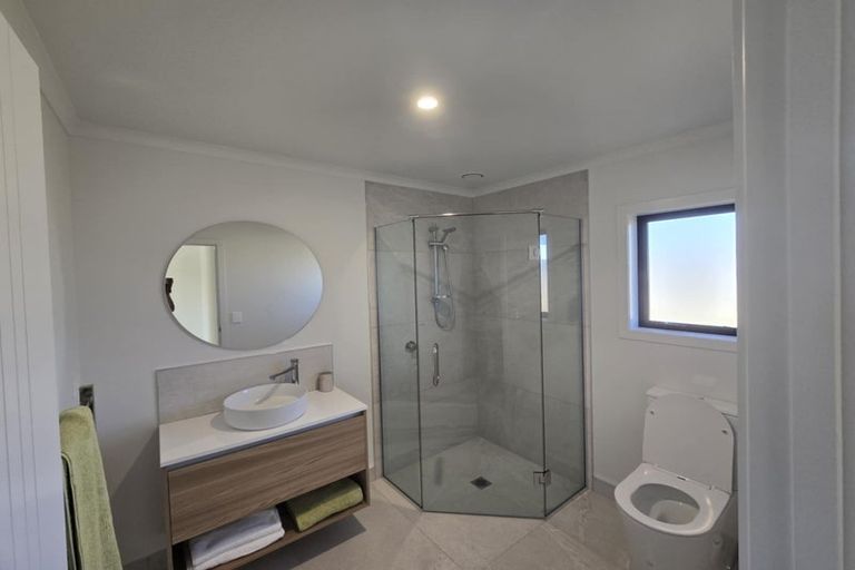 Photo of property in 2 Keri Rua Road, Leamington, 3495