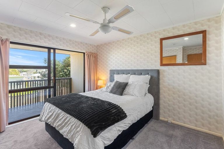 Photo of property in 4/24 Acheron Road, Paremata, Porirua, 5026