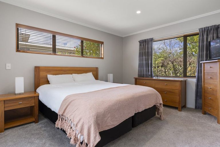 Photo of property in 27 Ventoux Way, Nukuhau, Taupo, 3330