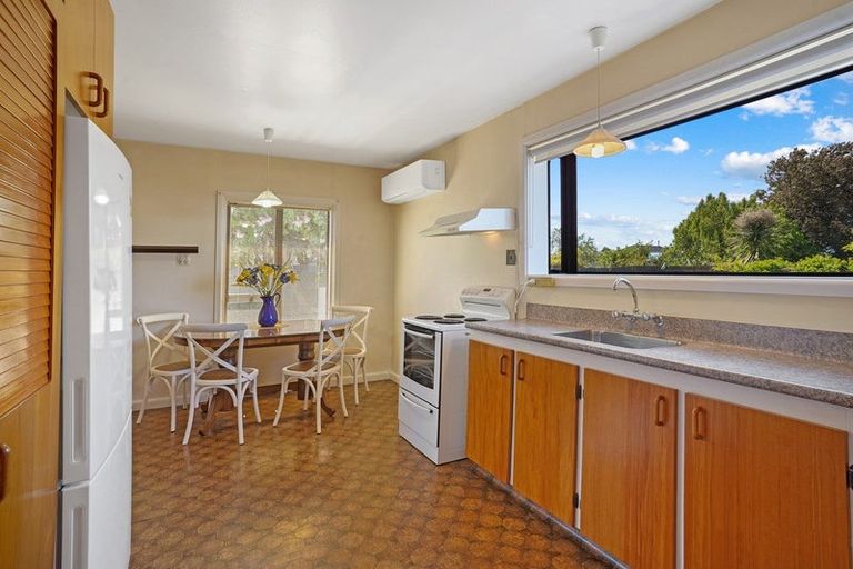 Photo of property in 27 Branston Street, Hornby, Christchurch, 8042