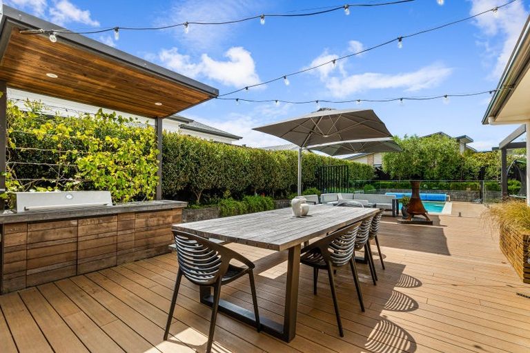 Photo of property in 120 Pohutukawa Parade, Riverhead, 0820