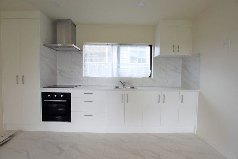 Photo of property in 36 Forest Hill Road, Henderson, Auckland, 0612