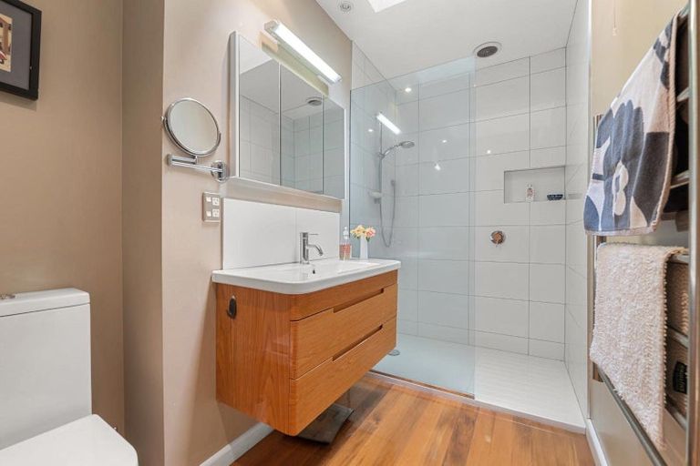 Photo of property in 1/15 Karitane Drive, Cashmere, Christchurch, 8022
