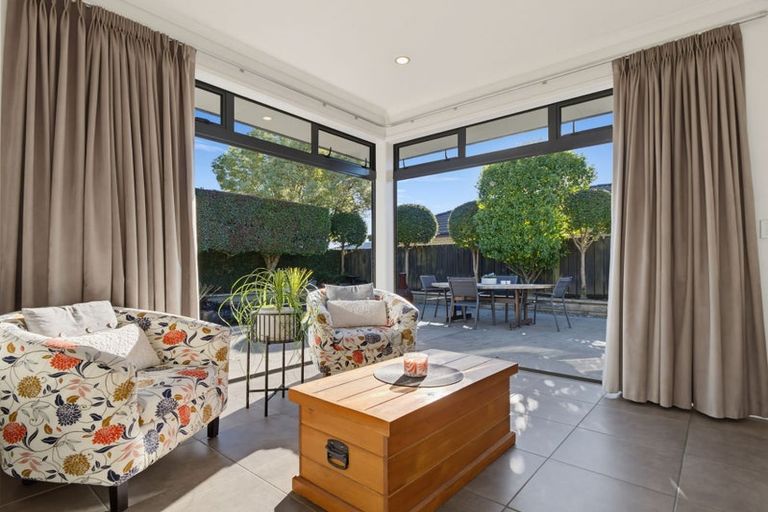 Photo of property in 15 Stonebridge Park Drive, Holdens Bay, Rotorua, 3010