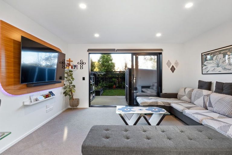 Photo of property in 55 Miromiro Street, Broomfield, Christchurch, 8042