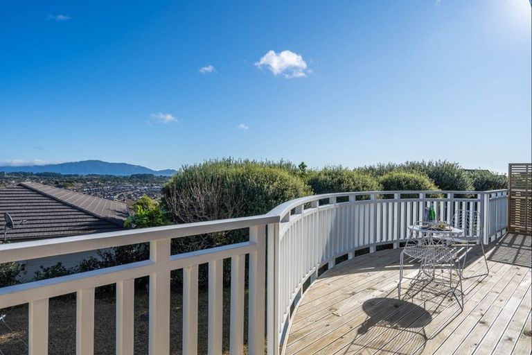 Photo of property in 11 Kea Street, Waikanae, 5036