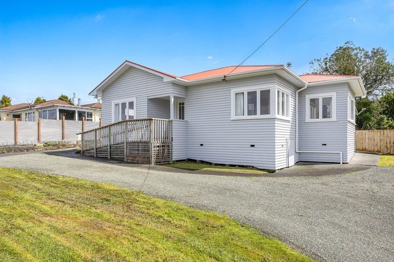 Photo of property in 71 Rodney Street, Wellsford, 0900