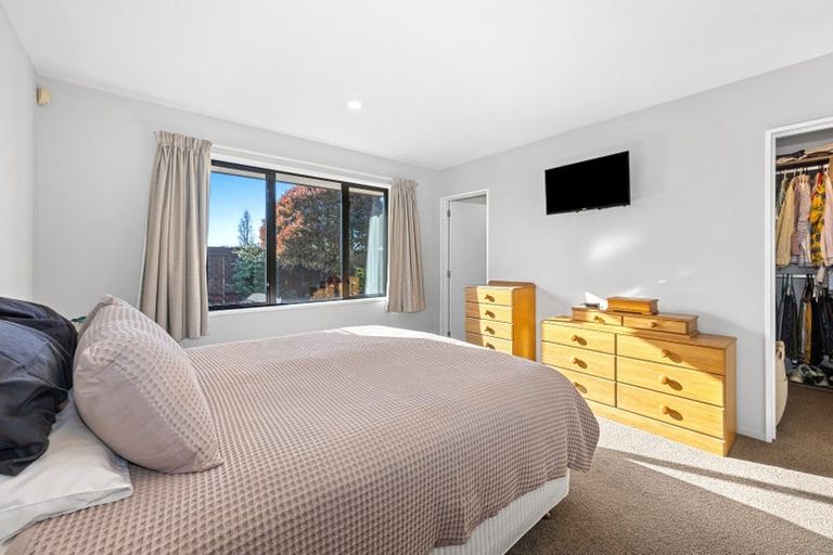 Photo of property in 45 Shortland Street, Wainoni, Christchurch, 8061
