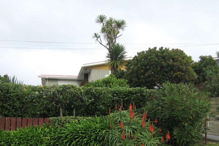 Photo of property in 14 Middleton Road, Paraparaumu Beach, Paraparaumu, 5032
