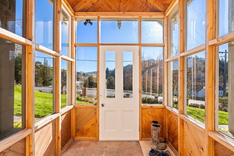 Photo of property in 12a Colonsay Street, Lawrence, 9532