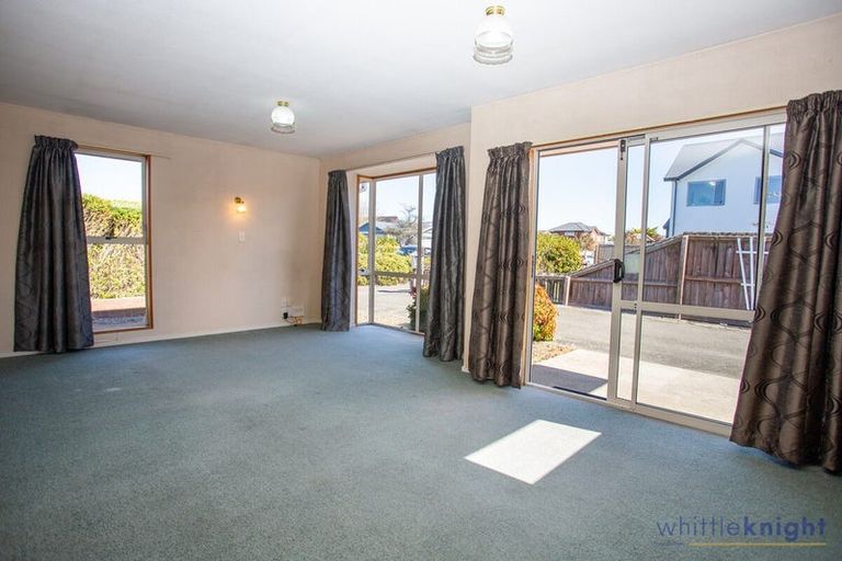 Photo of property in 1/8 Peverel Street, Riccarton, Christchurch, 8011