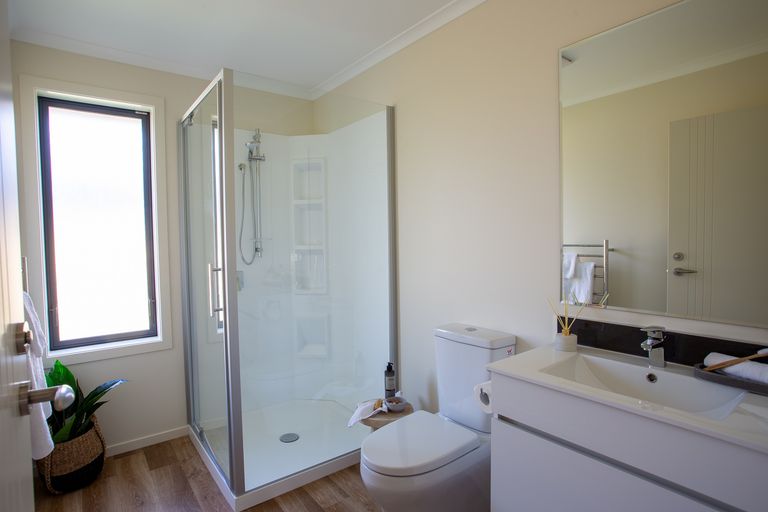 Photo of property in 7 Devon Lane, Carterton, 5713