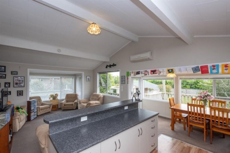 Photo of property in 186 Regan Street, Stratford, 4332