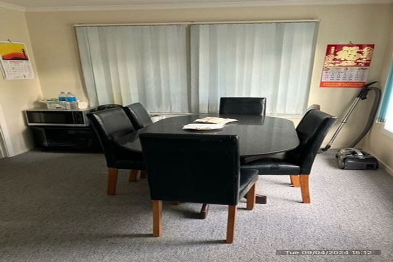 Photo of property in 1/250 Waimairi Road, Ilam, Christchurch, 8041