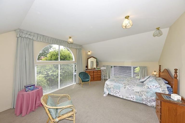 Photo of property in 2 Worsleys Road, Cracroft, Christchurch, 8025