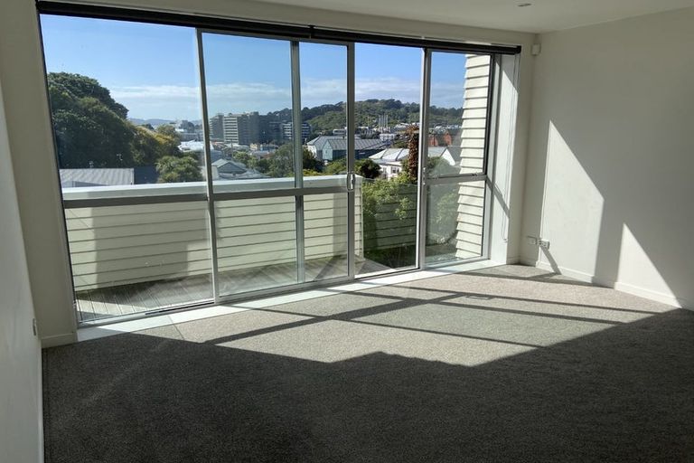Photo of property in Altar Apartments, 68/120u Rintoul Street, Newtown, Wellington, 6021