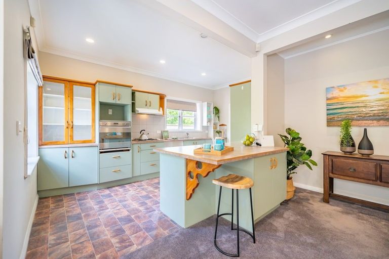 Photo of property in 14 Malone Road, Waterloo, Lower Hutt, 5011