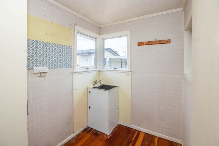 Photo of property in 27 Fuchsia Avenue, Pukete, Hamilton, 3200