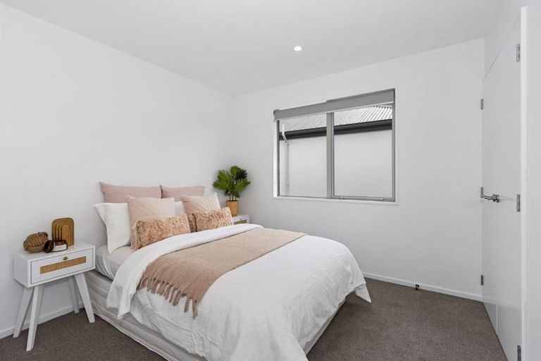 Photo of property in 7b/2 Arosa Place, Parklands, Christchurch, 8083