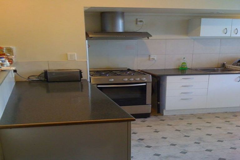 Photo of property in 22 Hanson Street, Mount Cook, Wellington, 6021