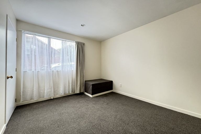 Photo of property in 4a Mcmahon Way, Paparangi, Wellington, 6037