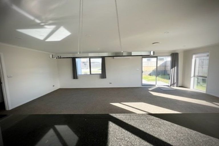 Photo of property in 11 Sujuan Close, Cambridge, 3434