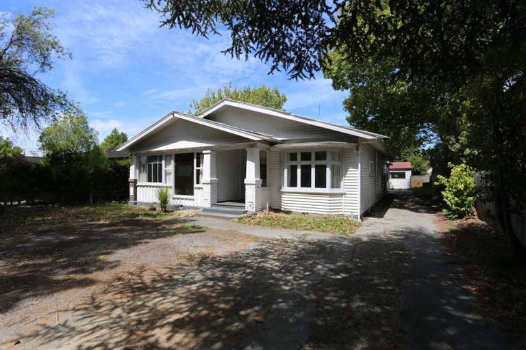 Photo of property in 75 Hinau Street, Riccarton, Christchurch, 8041