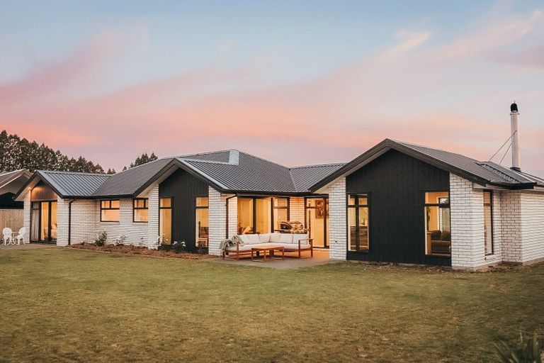 Photo of property in 10 Tactician Lane, Methven, 7730