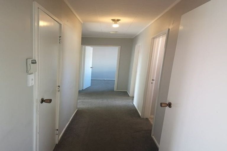 Photo of property in 4 Rako Place, Manurewa, Auckland, 2102
