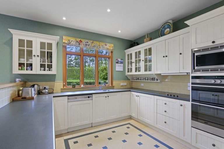 Photo of property in 54 Wroots Road, Kennedys Bush, Christchurch, 8025