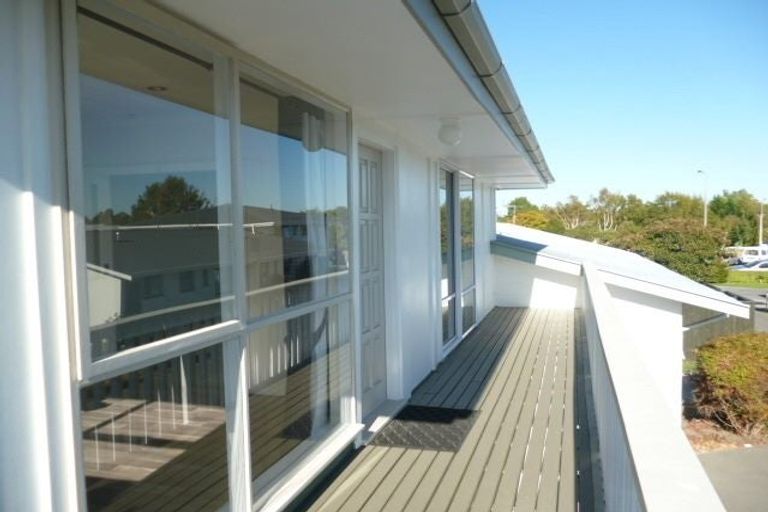 Photo of property in 5/26 Mona Vale Avenue, Riccarton, Christchurch, 8011