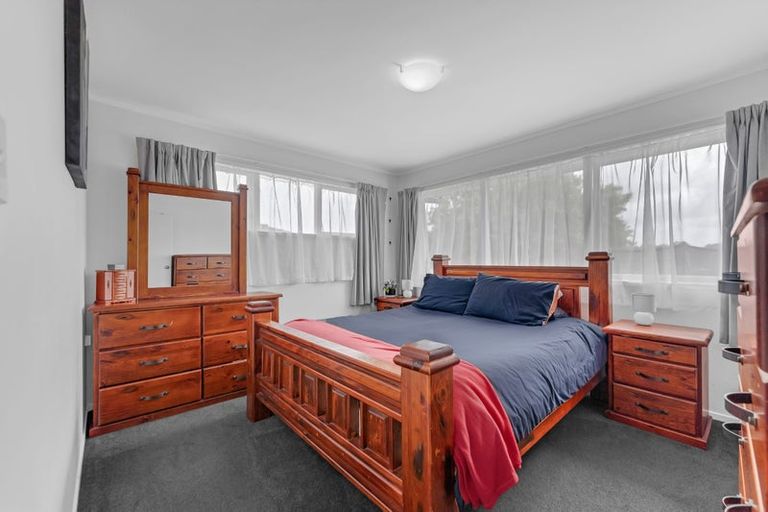 Photo of property in 17 Ashdown Place, Pahurehure, Papakura, 2113