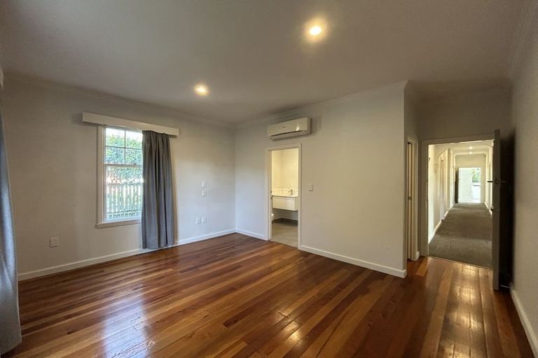 Photo of property in 157 Fendalton Road, Fendalton, Christchurch, 8041