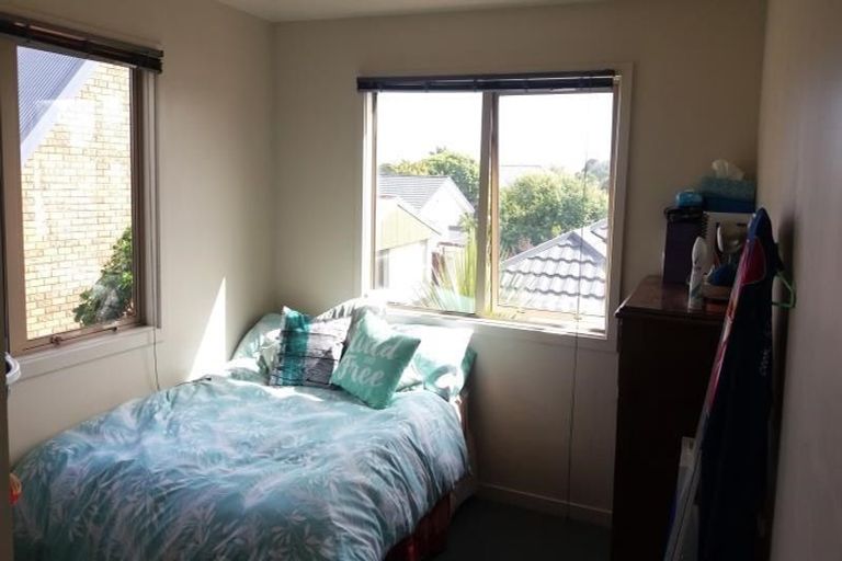 Photo of property in 2/73 Grafton Street, Waltham, Christchurch, 8011