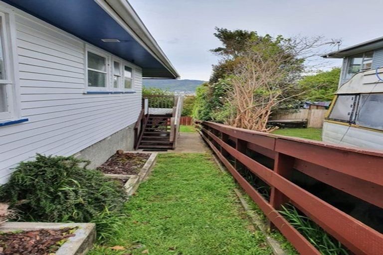 Photo of property in 20 Tweed Road, Papakowhai, Porirua, 5024