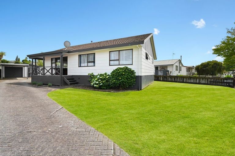 Photo of property in 22 Lindsay Crescent, Nawton, Hamilton, 3200