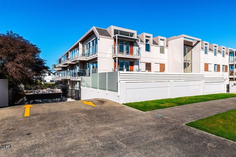 Photo of property in 101 On Roberts, 2/101 Roberts Street, Taupo, 3330