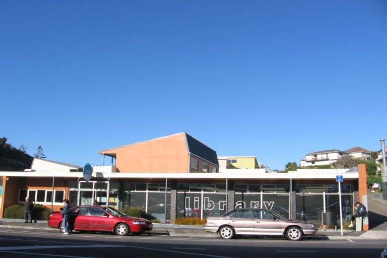 Photo of property in 3 Broderick Road, Johnsonville, Wellington, 6037