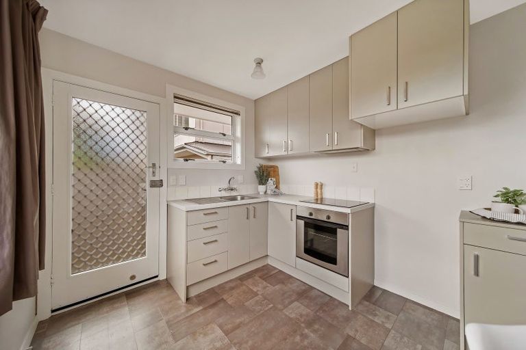 Photo of property in 1/41 Lyndon Street, Riccarton, Christchurch, 8041