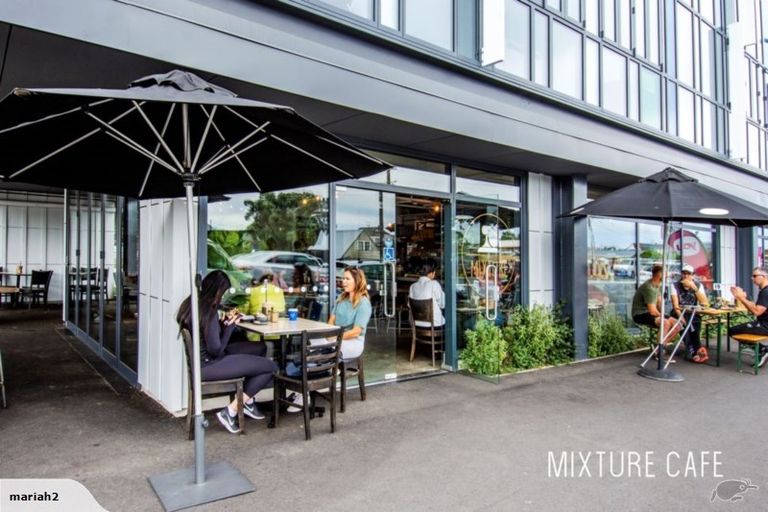 Photo of property in 2-06/424 Maunganui Road, Mount Maunganui, 3116