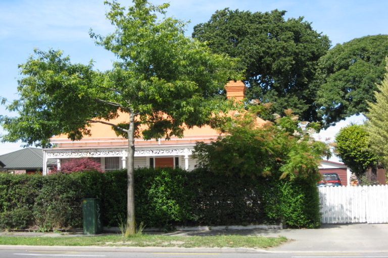 Photo of property in 27 Whiteleigh Avenue, Addington, Christchurch, 8024