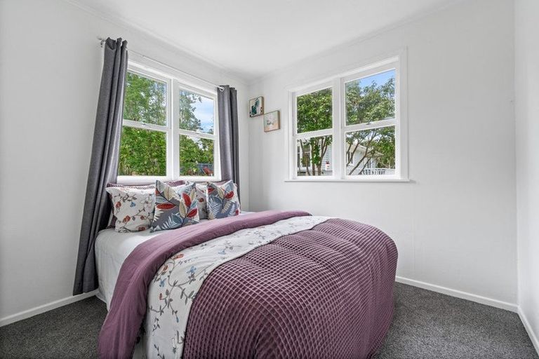 Photo of property in 224 Don Buck Road, Massey, Auckland, 0614