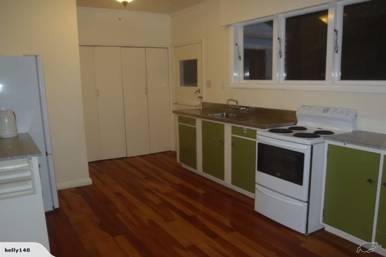 Photo of property in 57 Bedford Street, Northland, Wellington, 6012