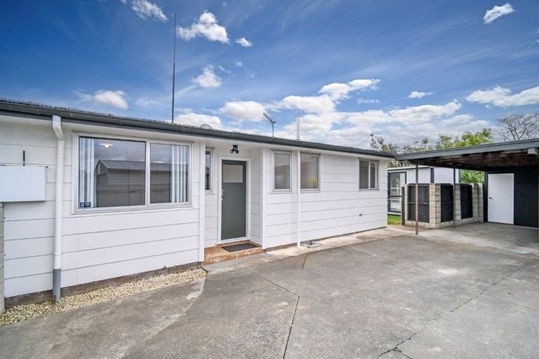 Photo of property in 8b Walton Way, Flaxmere, Hastings, 4120