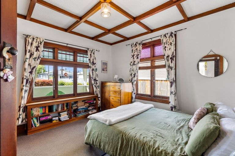 Photo of property in 10 Creagh Street, Te Awa, Napier, 4110