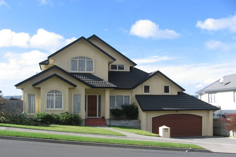 Photo of property in 32 Waverton Terrace, Churton Park, Wellington, 6037