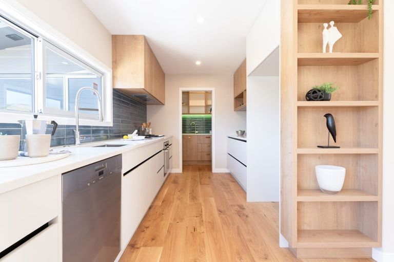 Photo of property in 69 Atherton Terrace, Churton Park, 6037