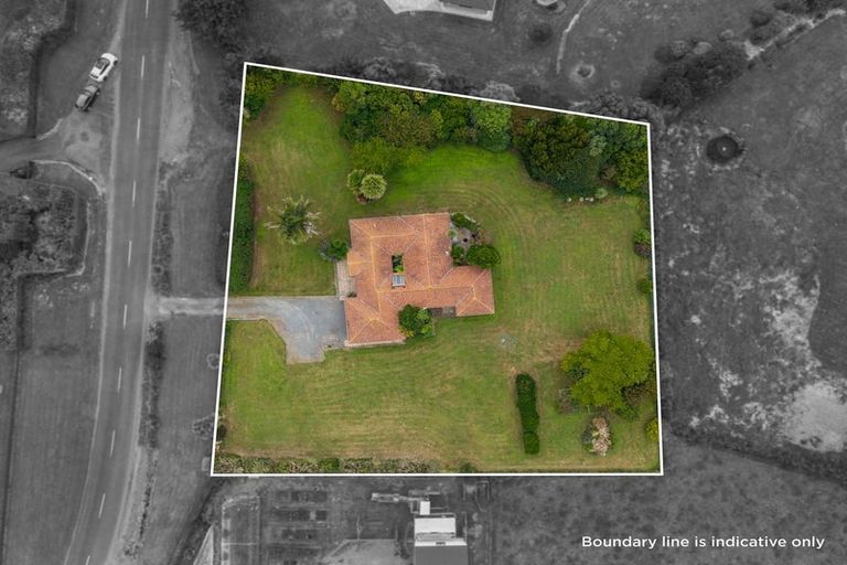 Photo of property in 65 Pohutukawa Drive, Levin, 5571