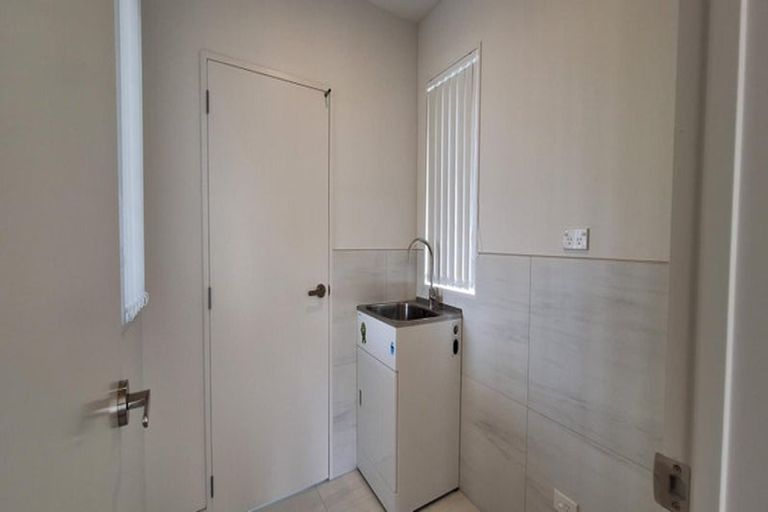 Photo of property in 37b Sylvia Road, Hillcrest, Auckland, 0627
